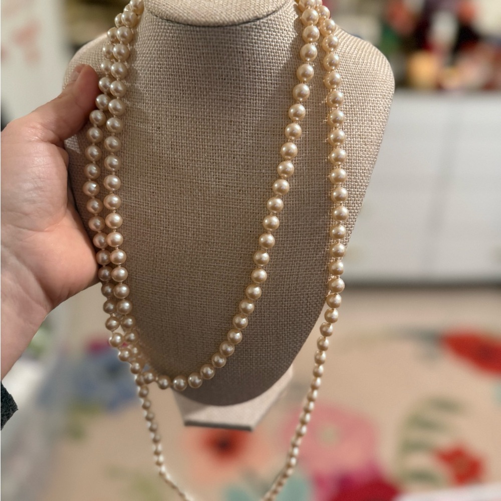 Classic Cream Pearl Necklace